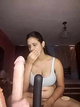 Catalinacandela online show from 04/04/26, 12:56