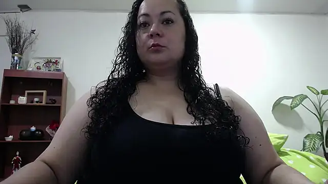 Snapshot of Aleia_Taylor chatting on 06/26/26, 10:04 Aleia Taylor online show from 06/26/26, 10:04