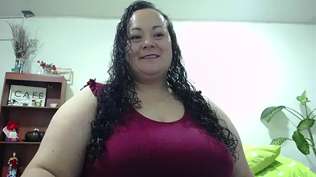 Snapshot of Aleia_Taylor chatting on 07/10/26, 04:34 Aleia Taylor online show from 07/10/26, 04:34
