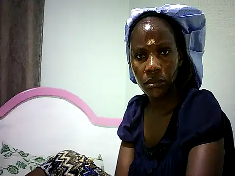 Pierra77 online show from 12/13/25, 08:04