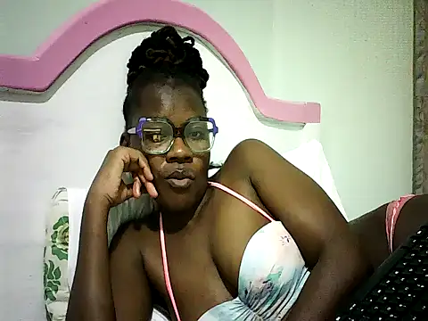 Pierra77 online show from 02/04/26, 10:49