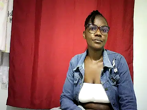 Snapshot of Pierra77 chatting on 06/02/26, 09:26 Pierra77 online show from 06/02/26, 09:26