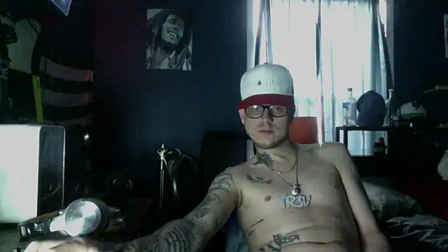 Snapshot of traejddd chatting on 03/31/26, 01:24 traejddd online show from 03/31/26, 01:24