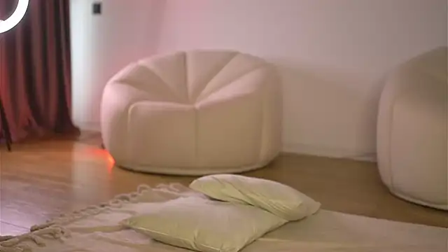 Cherrysweett online show from 06/24/26, 06:12
