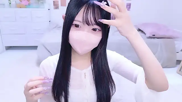 Suzu ch xx online show from 10/16/25, 01:19