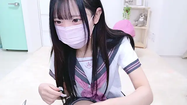 Suzu ch xx online show from 01/04/25, 06:51