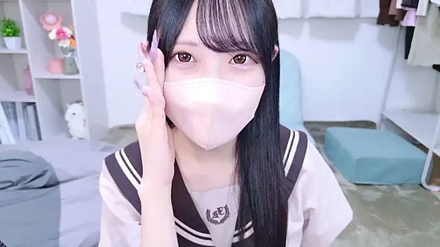 Suzu ch xx online show from 09/28/25, 12:45