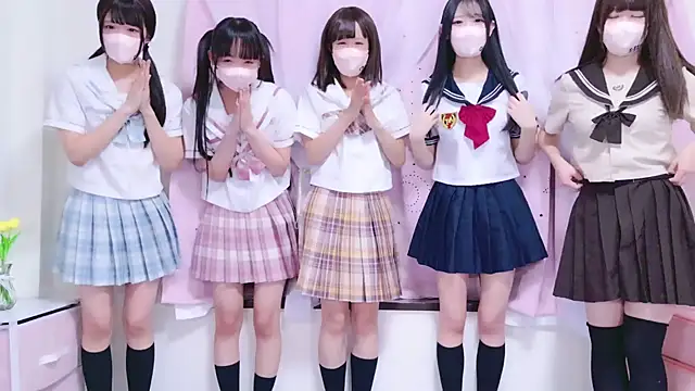 Suzu ch xx online show from 11/23/25, 01:21