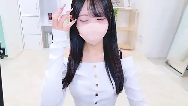 Suzu ch xx online show from 09/29/25, 01:17