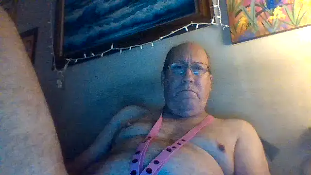 Snapshot of hornyrich69 chatting on 02/01/26, 07:39 hornyrich69 online show from 02/01/26, 07:39