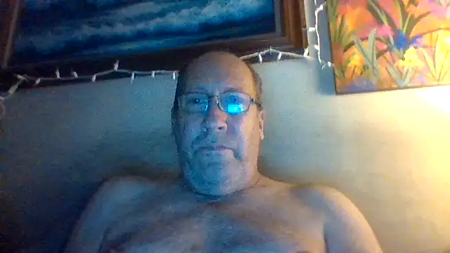 Snapshot of hornyrich69 chatting on 02/04/26, 07:03 hornyrich69 online show from 02/04/26, 07:03