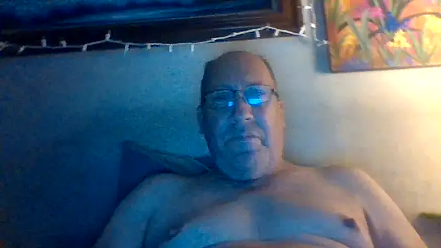 hornyrich69 online show from 12/18/25, 07:46