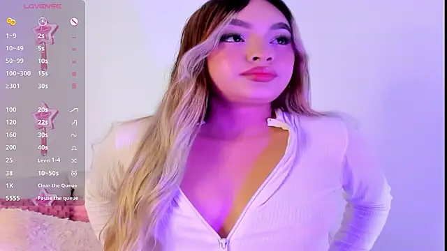 Snapshot of angel_rizzo_ chatting on 03/16/25, 03:47 angel rizzo  online show from 03/16/25, 03:47