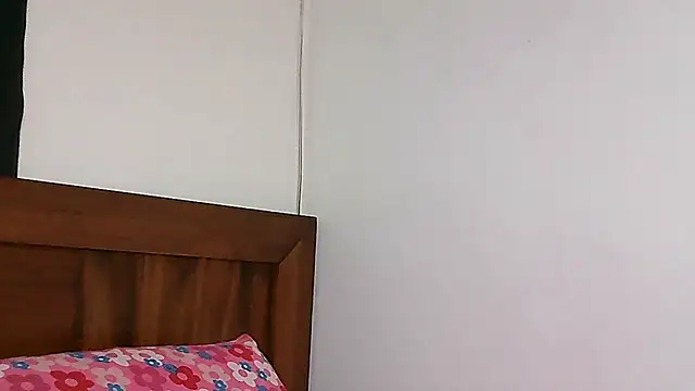 Snapshot of salome__hills1 chatting on 03/20/26, 03:24 salome hills1 online show from 03/20/26, 03:24