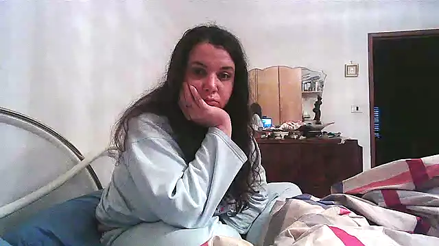 AliceBehind online show from 03/23/26, 05:18