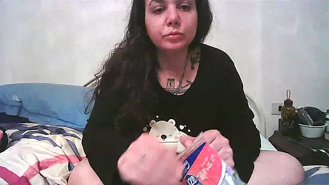 AliceBehind online show from 03/18/26, 11:37