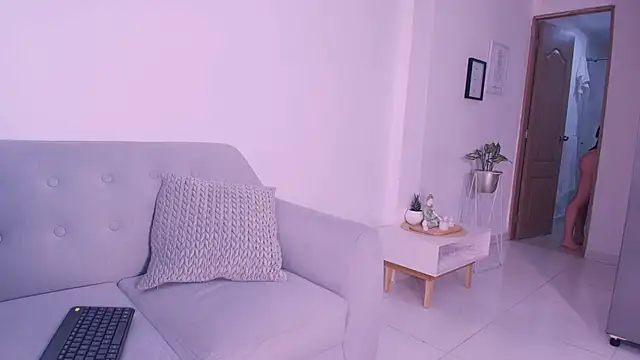 DannaHyde online show from 03/19/26, 07:36