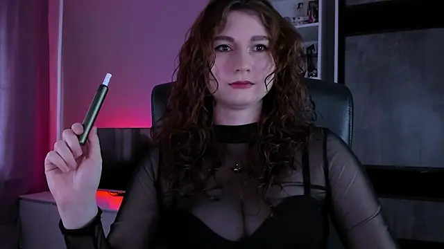 Snapshot of Goddess-Rose chatting on 06/24/26, 03:54 Goddess-Rose online show from 06/24/26, 03:54