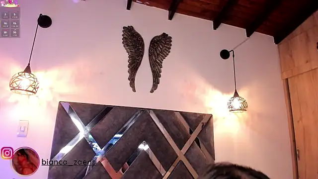 Snapshot of Bianca_zaens2 chatting on 12/18/25, 11:14 Bianca zaens2 online show from 12/18/25, 11:14