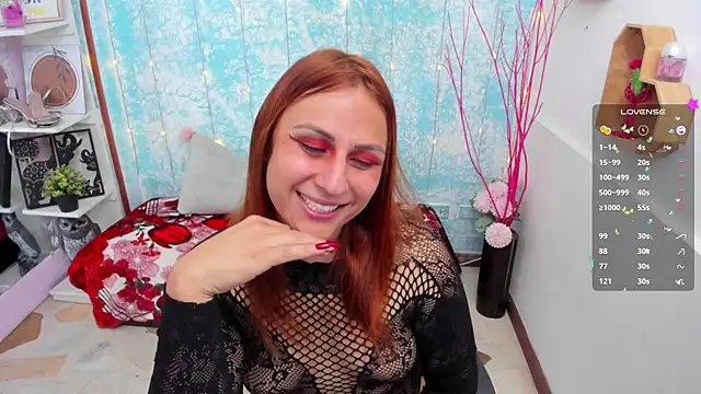 Analia 01 online show from 11/01/25, 12:54