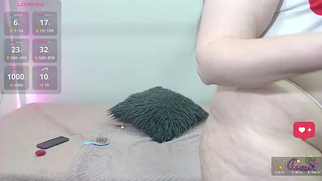 Snapshot of ari_rossee chatting on 02/17/26, 07:55 ari rossee online show from 02/17/26, 07:55