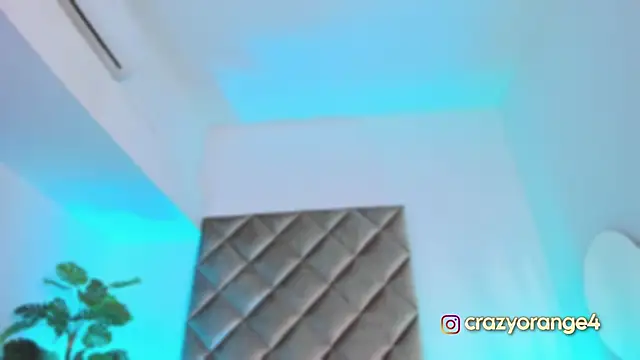 Crazyorange  online show from 11/09/25, 10:19