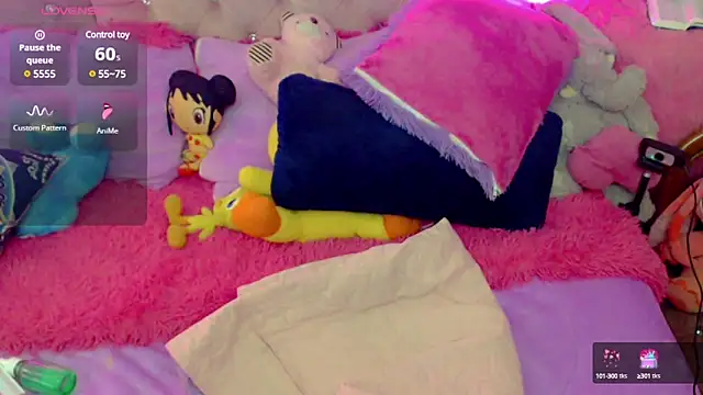 Snapshot of martina_bk chatting on 03/05/25, 11:49 martina bk online show from 03/05/25, 11:49