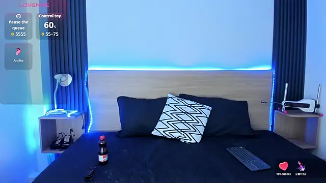 Chiqui milk  online show from 10/25/25, 07:14