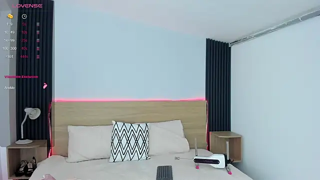 Chiqui milk  online show from 11/06/25, 08:35