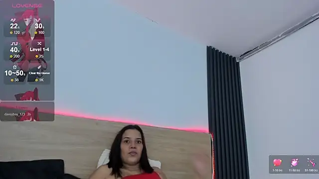 Chiqui milk  online show from 12/16/25, 06:56