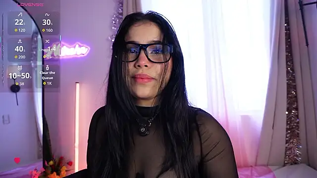 Natasha  Sccott online show from 02/01/26, 06:50