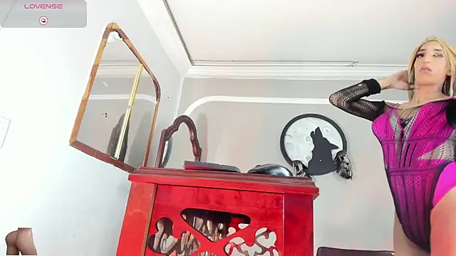 Jimena Grey online show from 11/20/25, 06:03