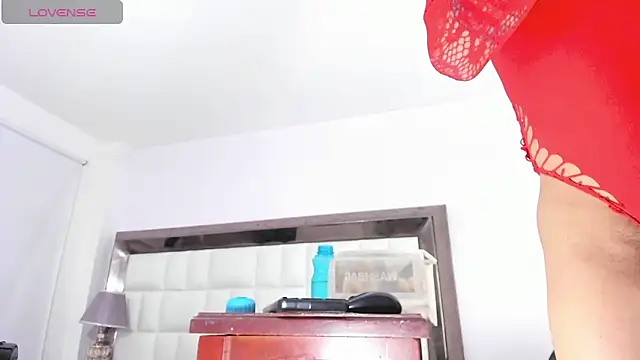Jimena Grey online show from 05/25/26, 04:23