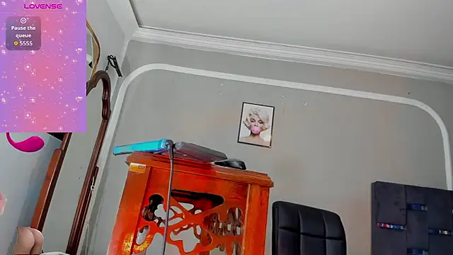 Jimena Grey online show from 02/17/26, 09:12