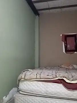 Snapshot of Michellluxo chatting on 02/26/26, 01:38 Michellluxo online show from 02/26/26, 01:38