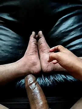 Village 0boy online show from 12/17/25, 09:36