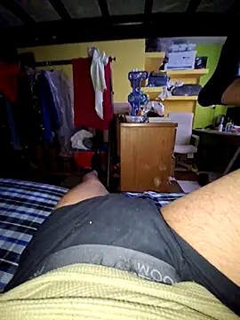 Snapshot of KMEH98 chatting on 02/22/26, 10:22 KMEH98 online show from 02/22/26, 10:22