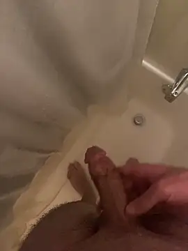 Snapshot of strokingBWC2 chatting on 11/24/25, 07:03 strokingBWC2 online show from 11/24/25, 07:03