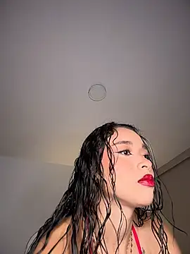 Hips hannah online show from 12/19/25, 10:45