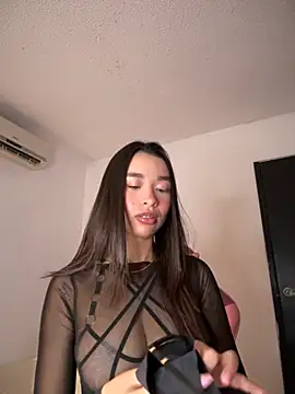 Hips hannah online show from 09/21/25, 07:08