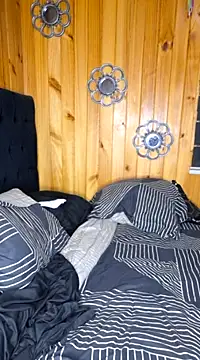 calientoboy online show from 02/20/25, 02:29