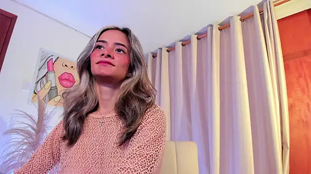 SkiinnyAna online show from 02/16/26, 07:34