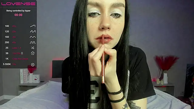 SophiaRyder online show from 03/13/25, 07:06