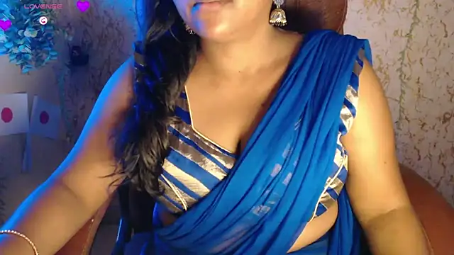 Snapshot of Prita07 chatting on 06/14/26, 12:29 Prita07 online show from 06/14/26, 12:29