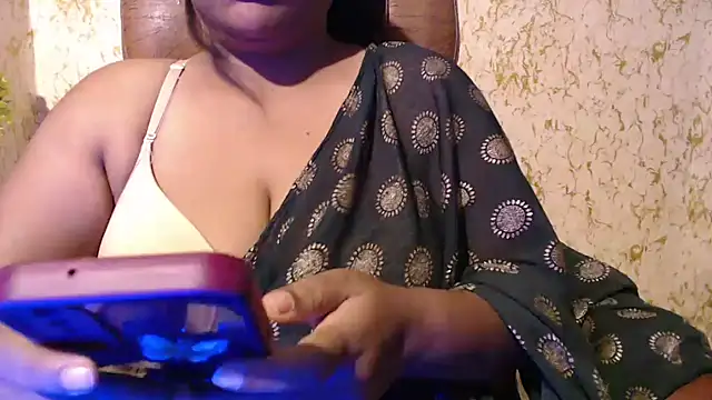 Prita07 online show from 04/24/26, 11:12