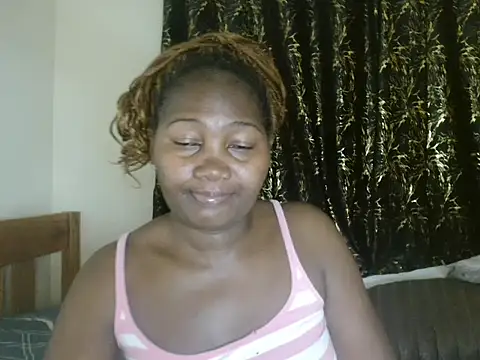 Sexxy pretty24 online show from 11/17/25, 07:07