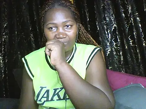 Sexxy pretty24 online show from 05/07/26, 08:12