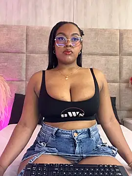 Esmeralda Duarte online show from 02/09/26, 03:59