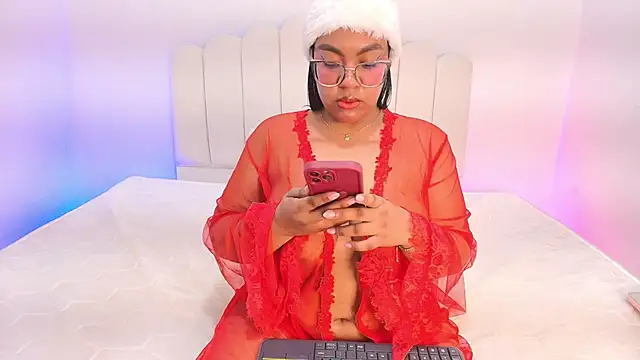 Esmeralda Duarte online show from 12/04/25, 09:19