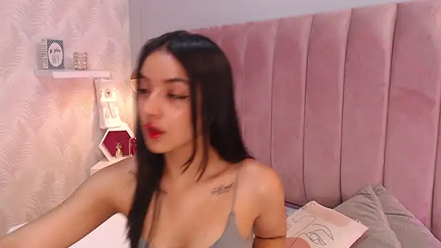 LeenaBrown online show from 04/14/26, 12:32